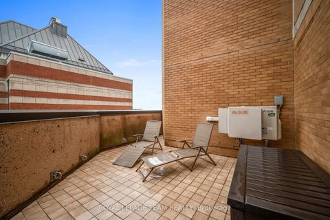 Photo 45 at 1207 - 556 Laurier Avenue W, Ottawa Centre