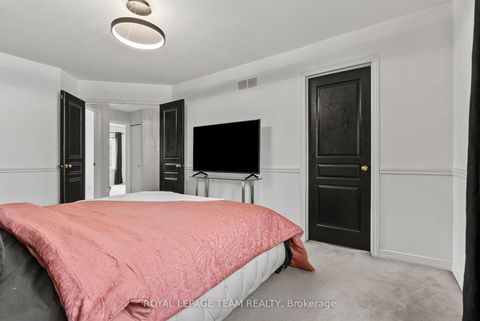 Photo 25 at 5 Milner Downs Crescent, Emerald Meadows/Trailwest, Kanata