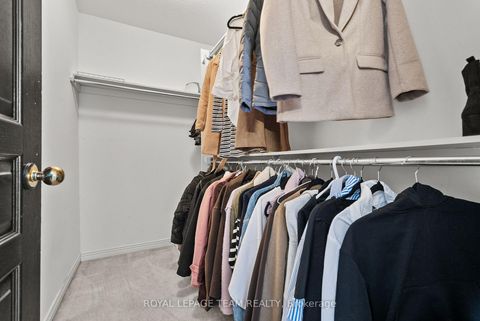 Photo 27 at 5 Milner Downs Crescent, Emerald Meadows/Trailwest, Kanata