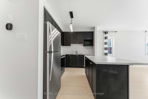 Photo 17 at 308 - 109 Pilot Private, Emerald Meadows/Trailwest, Kanata