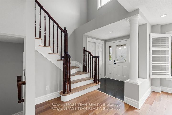 Photo 6 at 365 LANGRELL Crescent, Nepean (Strandherd), Ottawa