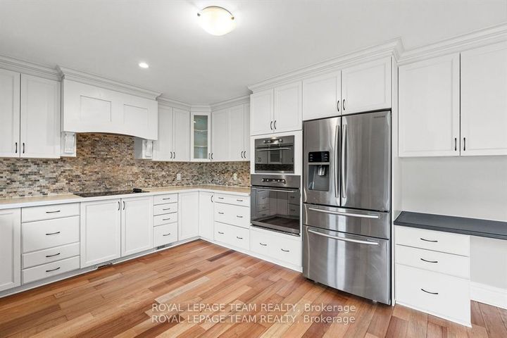 Photo 14 at 365 LANGRELL Crescent, Nepean (Strandherd), Ottawa