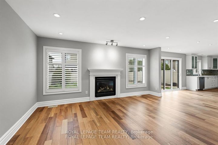 Photo 26 at 365 LANGRELL Crescent, Nepean (Strandherd), Ottawa