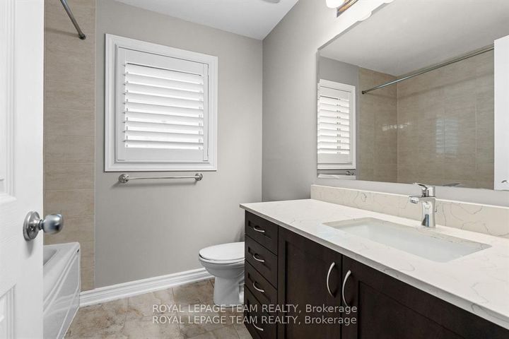 Photo 41 at 365 LANGRELL Crescent, Nepean (Strandherd), Ottawa