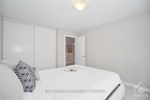 Photo 36 at 365 LANGRELL Crescent, Nepean (Strandherd), Ottawa