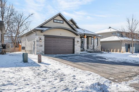 Photo 2 at 55 Dr Neelin Drive, Richmond, Stittsville