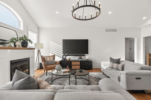 Photo 11 at 55 Dr Neelin Drive, Richmond, Stittsville