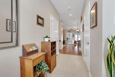 Photo 8 at 35 Perthmore Street, Perth