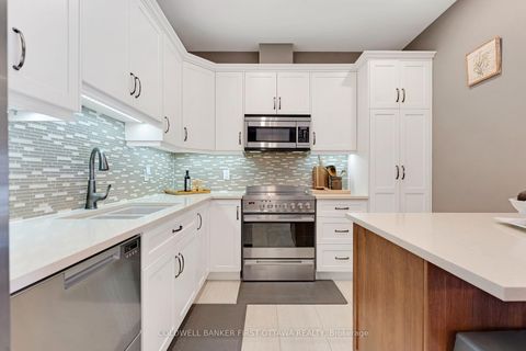 Photo 11 at 35 Perthmore Street, Perth