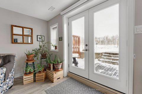 Photo 30 at 35 Perthmore Street, Perth