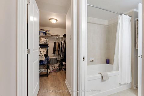 Photo 35 at 35 Perthmore Street, Perth