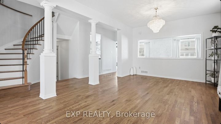 Photo 9 at 222 DEERCROFT Avenue, Nepean (Longfields), Ottawa