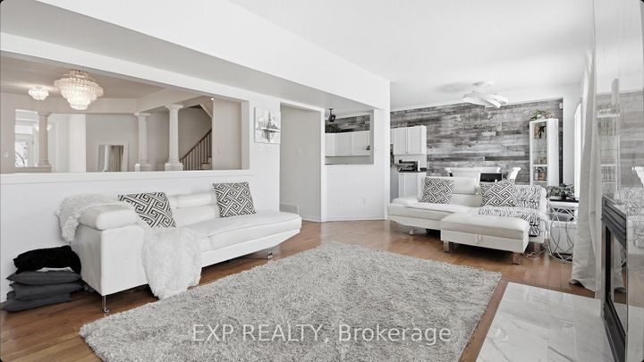 Photo 10 at 222 DEERCROFT Avenue, Nepean (Longfields), Ottawa