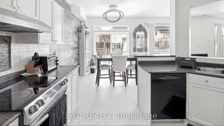 Photo 14 at 222 DEERCROFT Avenue, Nepean (Longfields), Ottawa