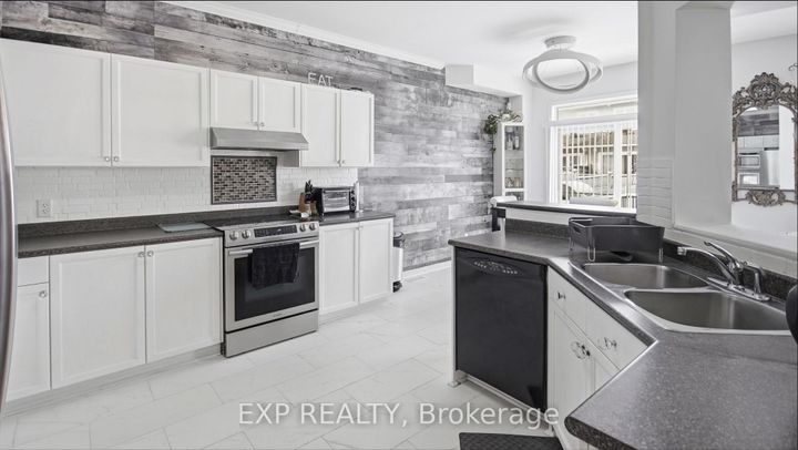 Photo 15 at 222 DEERCROFT Avenue, Nepean (Longfields), Ottawa