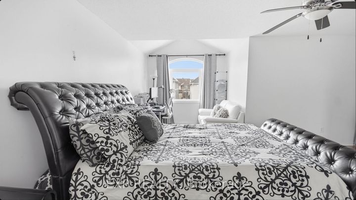 Photo 23 at 222 DEERCROFT Avenue, Nepean (Longfields), Ottawa