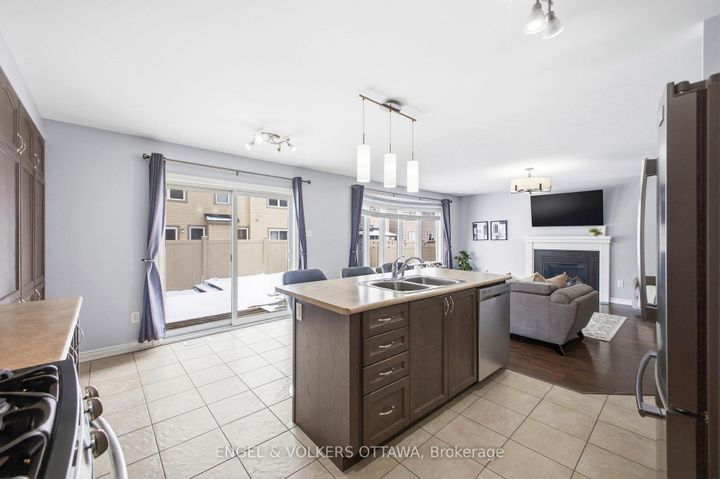 Photo 10 at 2206 Watercolours Way, Nepean (Half Moon Bay), Ottawa