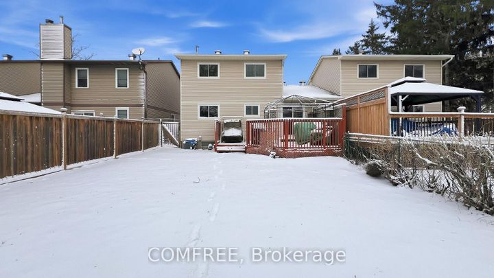 Photo 14 at 56 Fieldgate Drive, Nepean (Knollsbrook), Ottawa