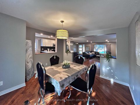 Photo 8 at 18 Forest Park Avenue, Nepean (City View/Skyline/Fisher Heights/Parkwood Hills), Ottawa