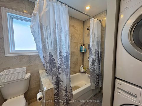 Photo 16 at 18 Forest Park Avenue, Nepean (City View/Skyline/Fisher Heights/Parkwood Hills), Ottawa