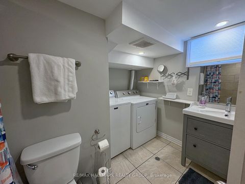 Photo 31 at 18 Forest Park Avenue, Nepean (City View/Skyline/Fisher Heights/Parkwood Hills), Ottawa