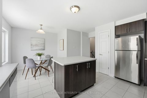 Photo 7 at 145 Gelderland Private, Emerald Meadows/Trailwest, Kanata