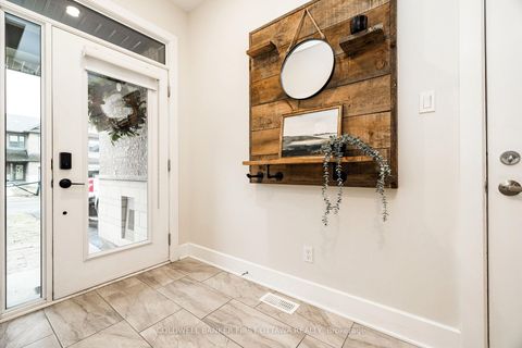 Photo 4 at 211 PURCHASE Crescent, Stittsville (South), Stittsville