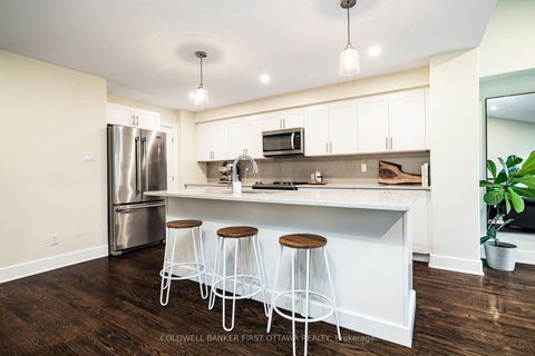 Photo 10 at 211 PURCHASE Crescent, Stittsville (South), Stittsville