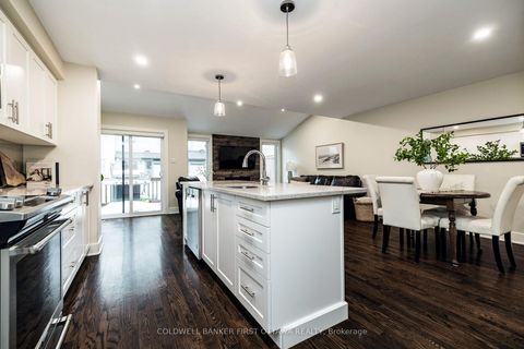 Photo 14 at 211 PURCHASE Crescent, Stittsville (South), Stittsville