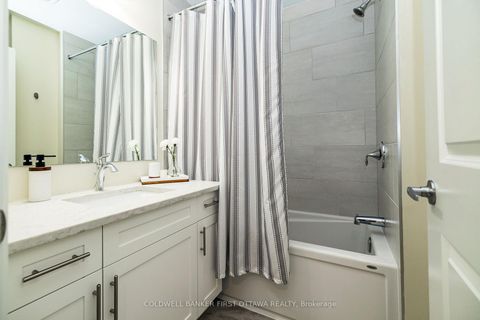 Photo 33 at 211 PURCHASE Crescent, Stittsville (South), Stittsville