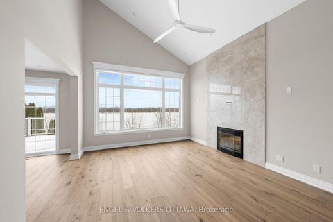 Photo 8 at 6373 Radisson Way, Hiawatha Park/Convent Glen, Orleans