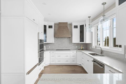 Photo 16 at 6373 Radisson Way, Hiawatha Park/Convent Glen, Orleans