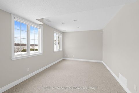 Photo 38 at 6373 Radisson Way, Hiawatha Park/Convent Glen, Orleans