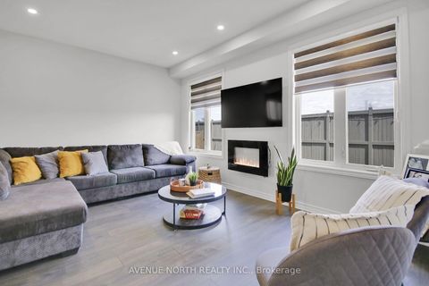 Photo 10 at 4772 Abbott Street E, Emerald Meadows/Trailwest, Kanata