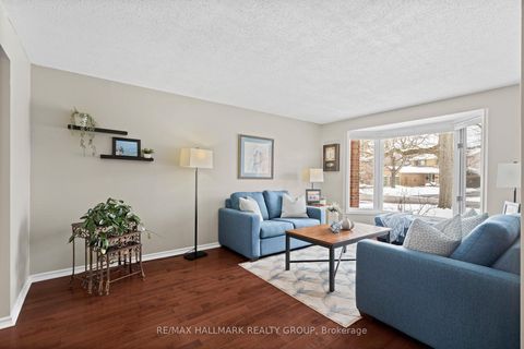 Photo 4 at 6068 MEADOWGLEN Drive, Chapel Hill, Orleans