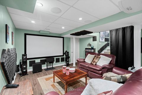 Photo 28 at 6068 MEADOWGLEN Drive, Chapel Hill, Orleans