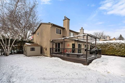 Photo 34 at 6068 MEADOWGLEN Drive, Chapel Hill, Orleans