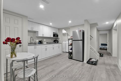 Photo 25 at 28 Carbrooke Street, Glencairn/Hazeldean, Kanata