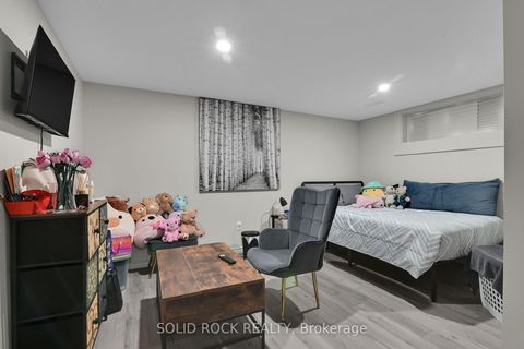 Photo 27 at 28 Carbrooke Street, Glencairn/Hazeldean, Kanata