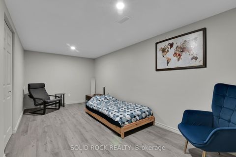 Photo 28 at 28 Carbrooke Street, Glencairn/Hazeldean, Kanata