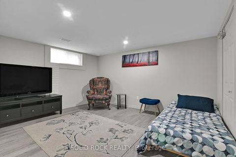 Photo 30 at 28 Carbrooke Street, Glencairn/Hazeldean, Kanata