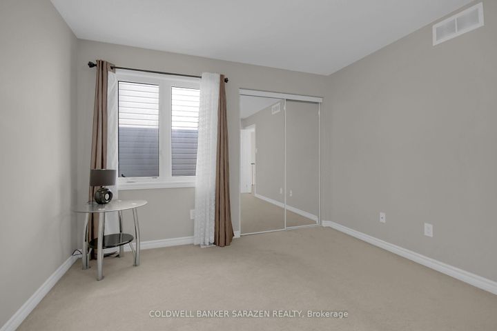 Photo 7 at 906 Whimbrel Way, Nepean (Half Moon Bay), Ottawa