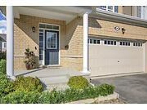 Photo 1 at 906 Whimbrel Way, Nepean (Half Moon Bay), Ottawa