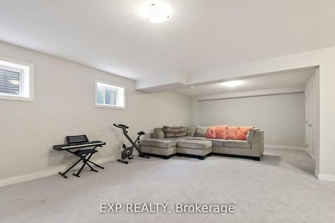 Photo 32 at 224 Pursuit Terrace, Goulbourn Twp From Franktown Rd/South To Rideau, Stittsville