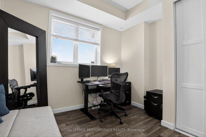 Photo 31 at B - 135 Harthill Way, Nepean (Heritage Park), Ottawa