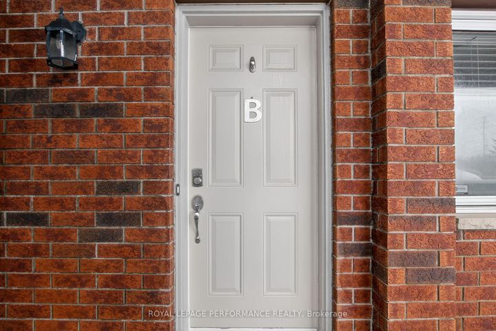 Photo 37 at B - 135 Harthill Way, Nepean (Heritage Park), Ottawa