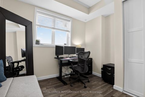 Photo 31 at B - 135 Harthill Way, Nepean (Heritage Park), Ottawa