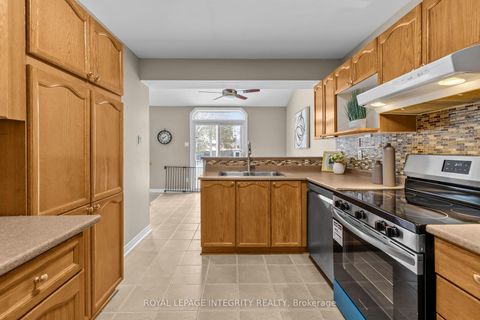 Photo 18 at 35 Randall James Drive, Stittsville (Central), Stittsville