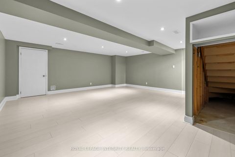 Photo 34 at 35 Randall James Drive, Stittsville (Central), Stittsville