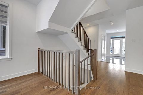 Photo 5 at 2349 Goldhawk Drive, Stittsville (South), Stittsville